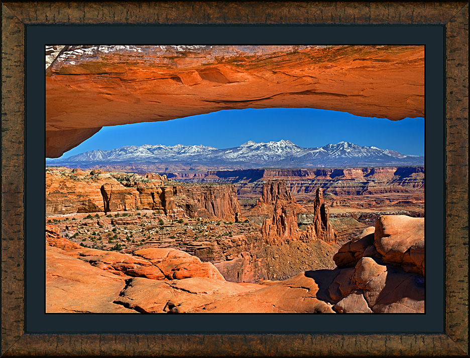 framed mesa arch